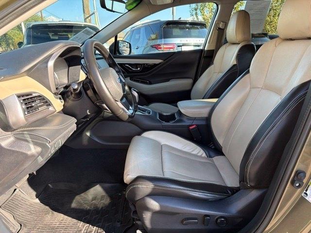 Subaru Outback  2021