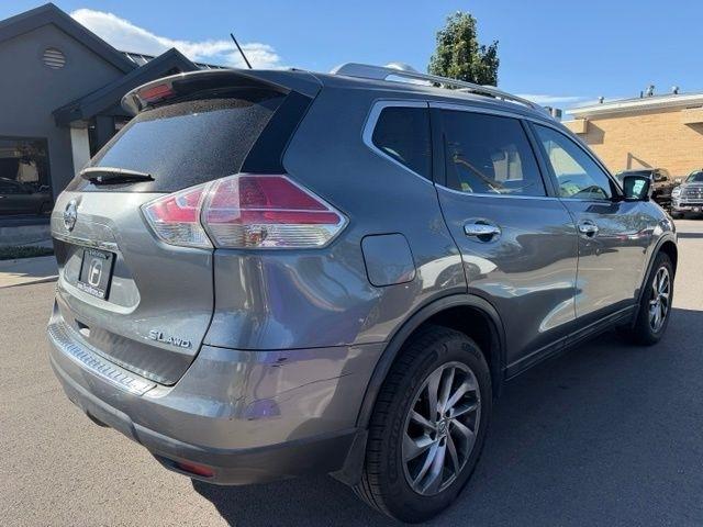Nissan Rogue  2015