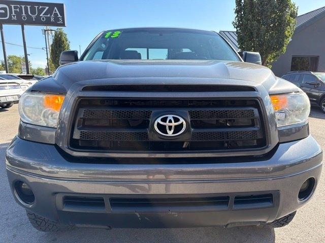 Toyota Tundra 4WD Truck  2013