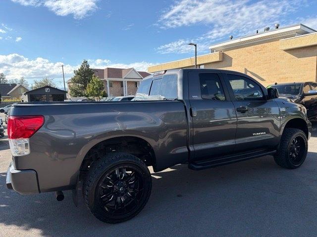 Toyota Tundra 4WD Truck  2013