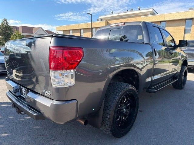 Toyota Tundra 4WD Truck  2013