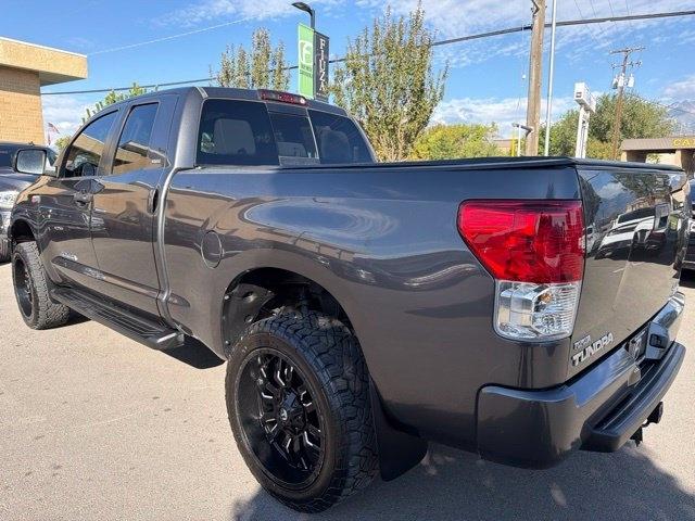 Toyota Tundra 4WD Truck  2013