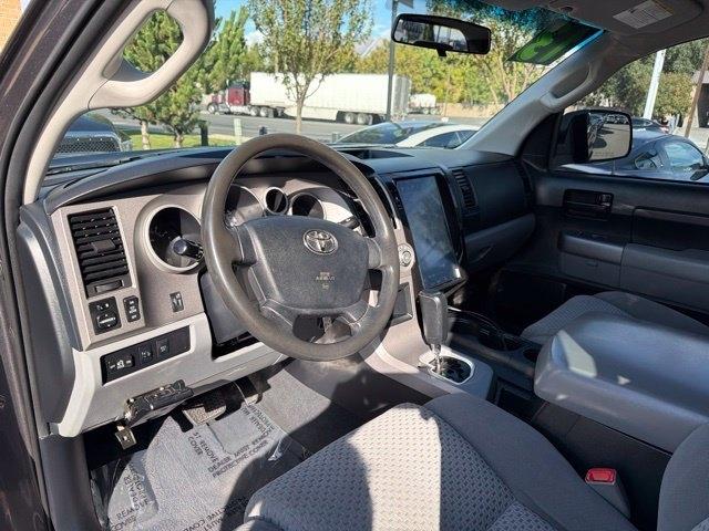 Toyota Tundra 4WD Truck  2013