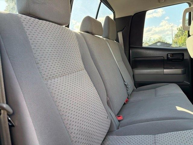 Toyota Tundra 4WD Truck  2013