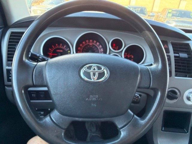 Toyota Tundra 4WD Truck  2013