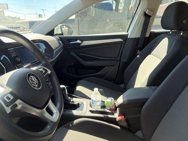 Volkswagen Jetta  2019