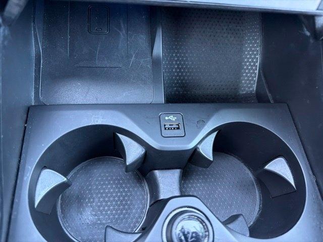 Photo 44