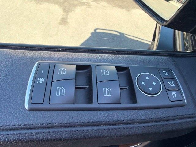 Mercedes-Benz G-Class  2016