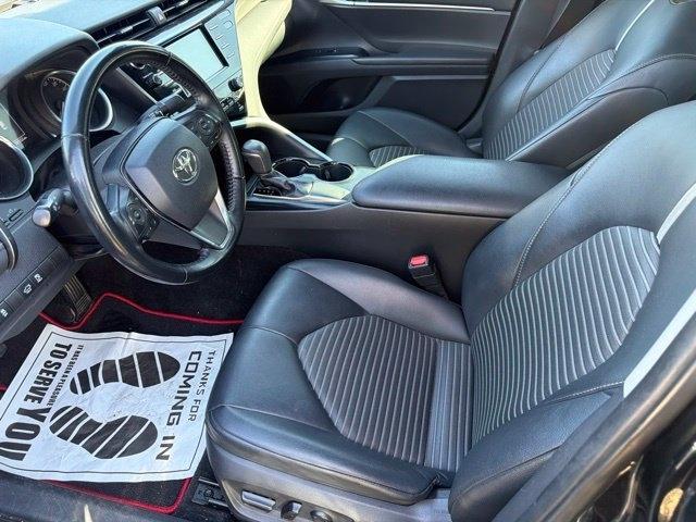 Toyota Camry  2019