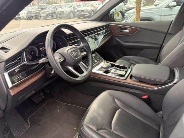 Audi Q8  2020