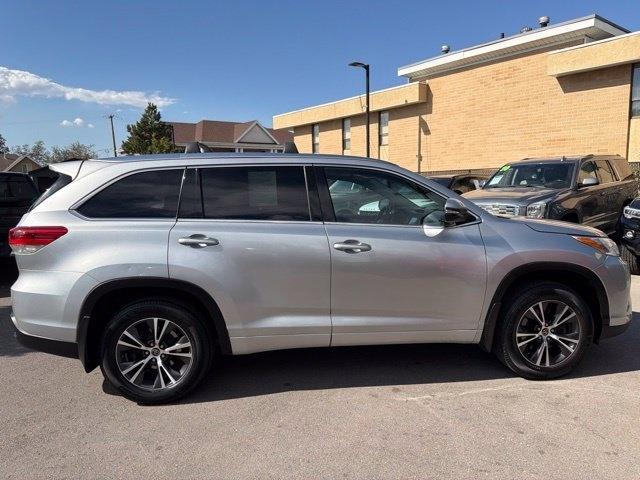 Toyota Highlander  2017