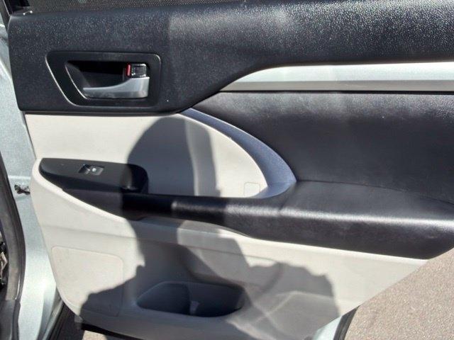 Toyota Highlander  2017