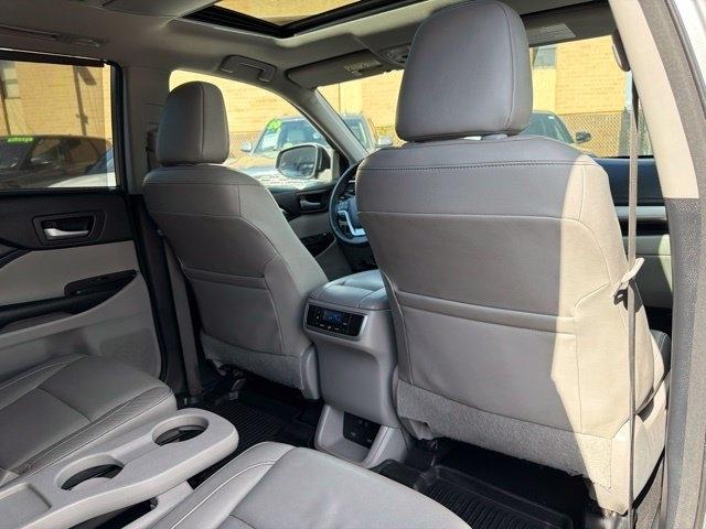 Toyota Highlander  2017