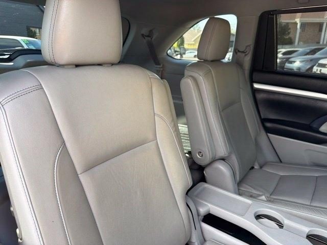 Toyota Highlander  2017