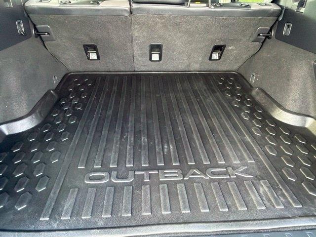 Subaru Outback  2024