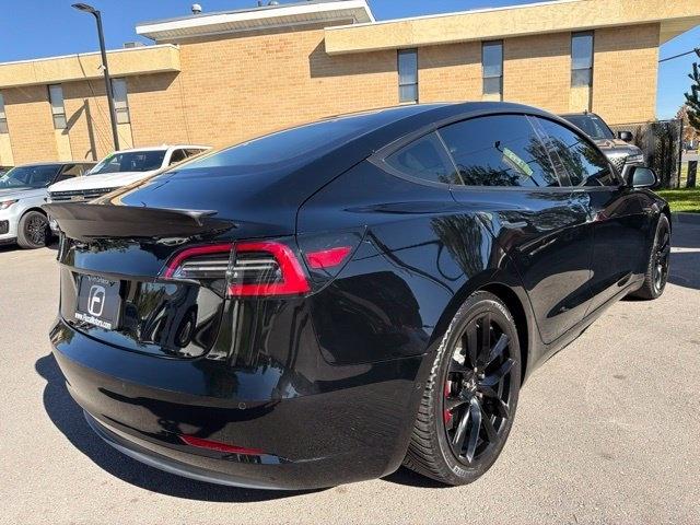 Tesla Model 3  2019