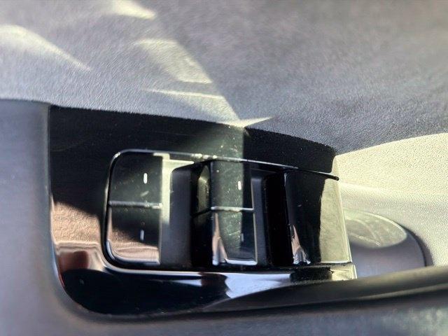 Tesla Model 3  2019
