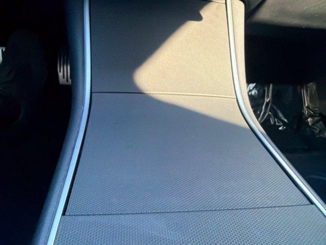 Tesla Model 3  2019