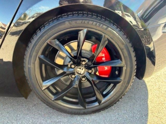 Tesla Model 3  2019