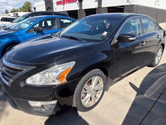 Nissan Altima  2015