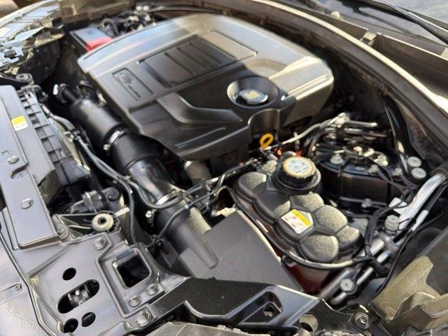 Land Rover Range Rover Velar  2023