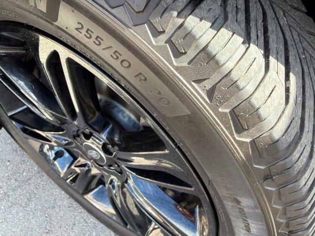 Land Rover Range Rover Velar  2023