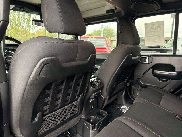 2021 Jeep Gladiator Mojave - Photo 18