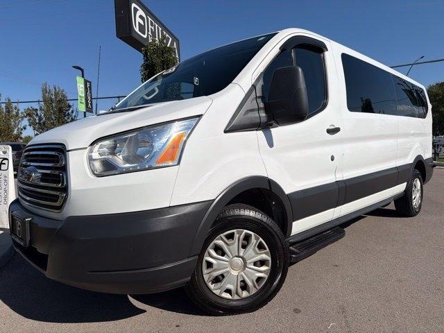 2018 Ford Transit Passenger Wagon XLT
