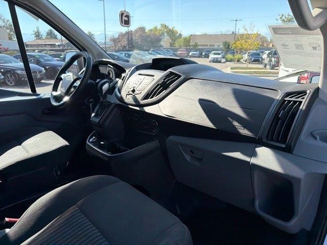 Ford Transit Passenger Wagon  2018