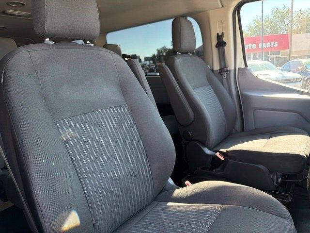 Ford Transit Passenger Wagon  2018