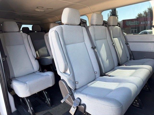 Ford Transit Passenger Wagon  2018