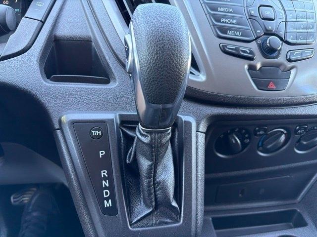 Ford Transit Passenger Wagon  2018