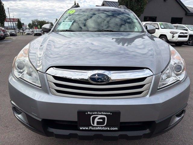 Subaru Outback  2010
