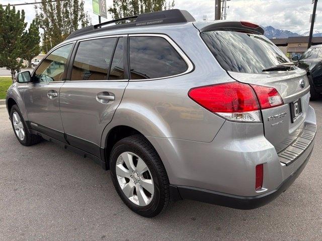 Subaru Outback  2010