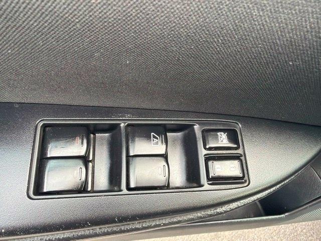 Subaru Outback  2010