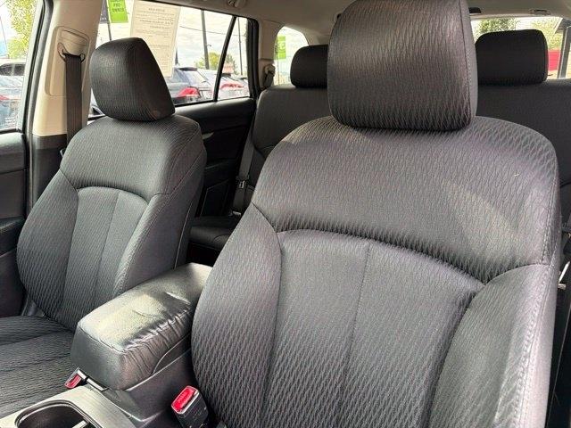 Subaru Outback  2010