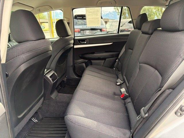Subaru Outback  2010