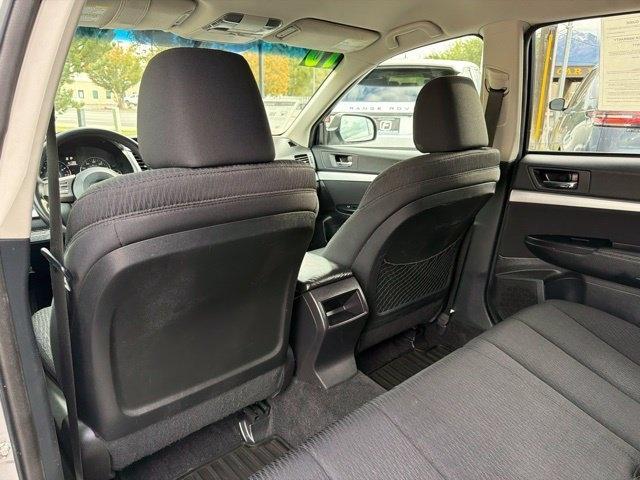 Subaru Outback  2010