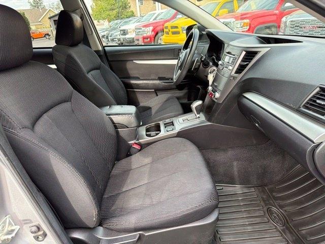 Subaru Outback  2010