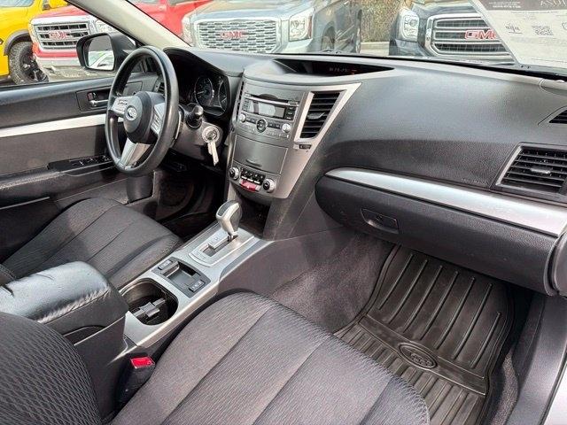 Subaru Outback  2010