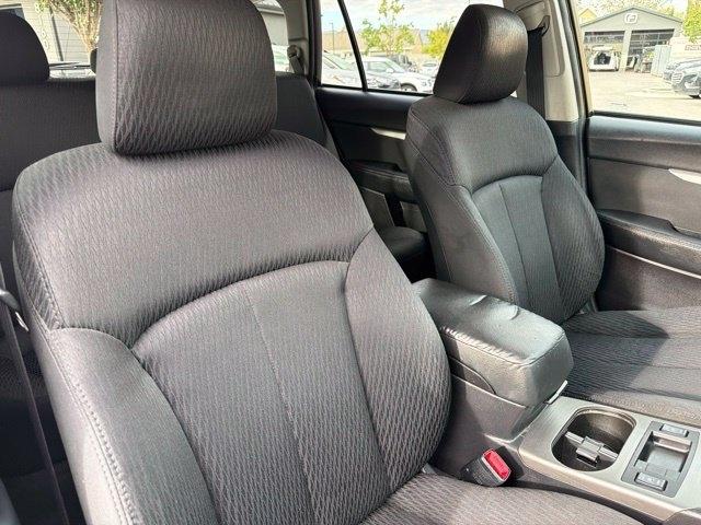 Subaru Outback  2010