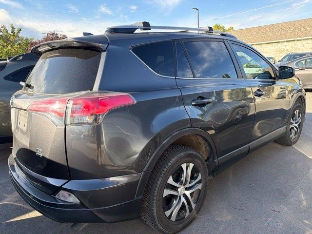 Toyota RAV4  2017