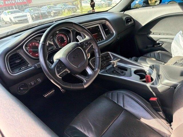 Dodge Challenger  2016