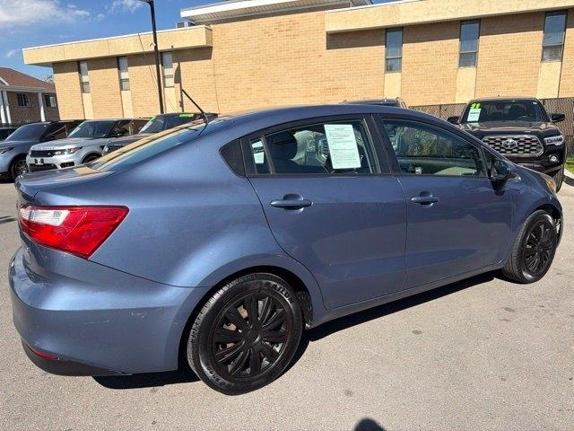 Kia Rio  2016