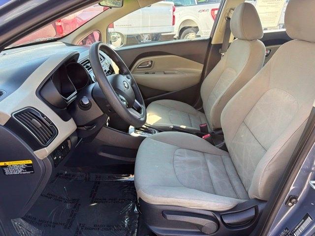 Kia Rio  2016