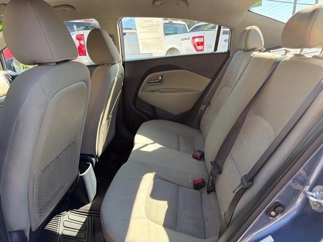 Kia Rio  2016