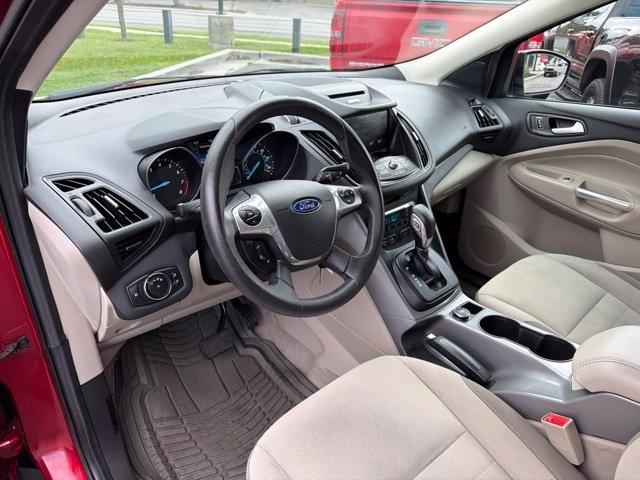 Ford Escape  2015