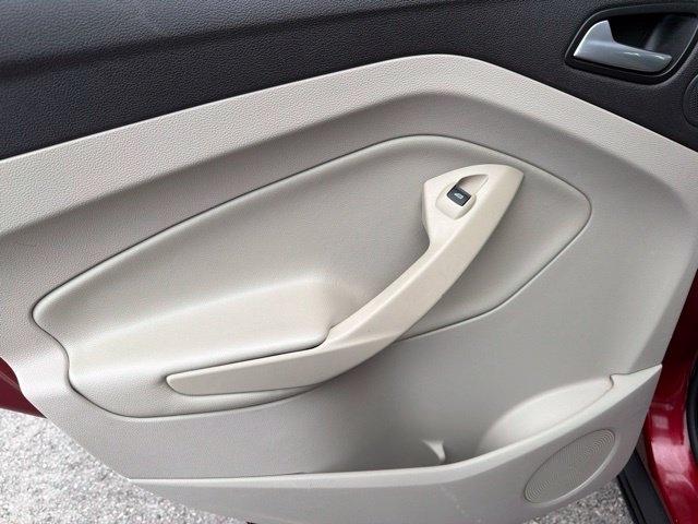 Ford Escape  2015