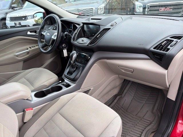 Ford Escape  2015