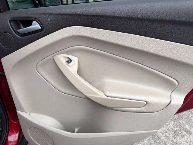 Ford Escape  2015